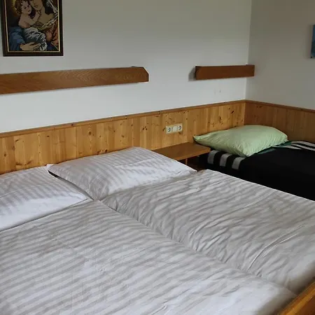 Landhaus Stocker Apartment Pruggern